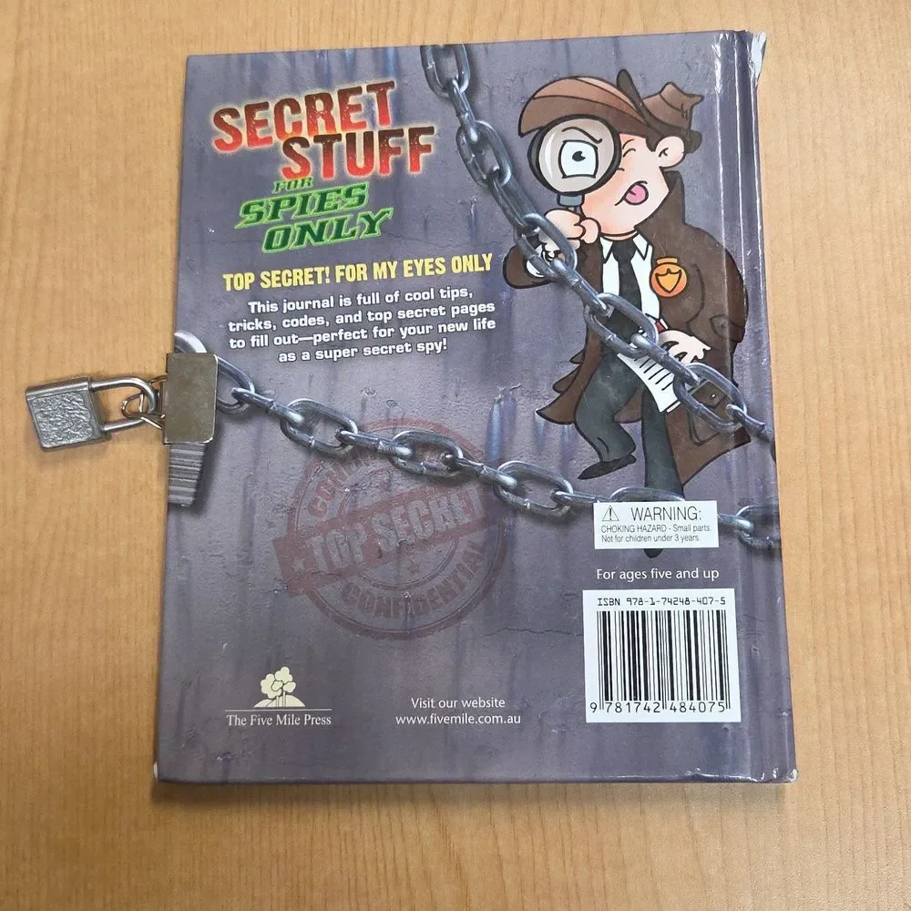 3 Spy‎ Books